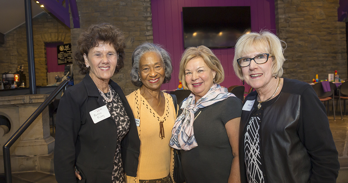 Leading Lady Buffie Rixey along with Jean Crawford, Program Co-Chair Sue Showers and Paula Steiner enjoy the leading ladies event